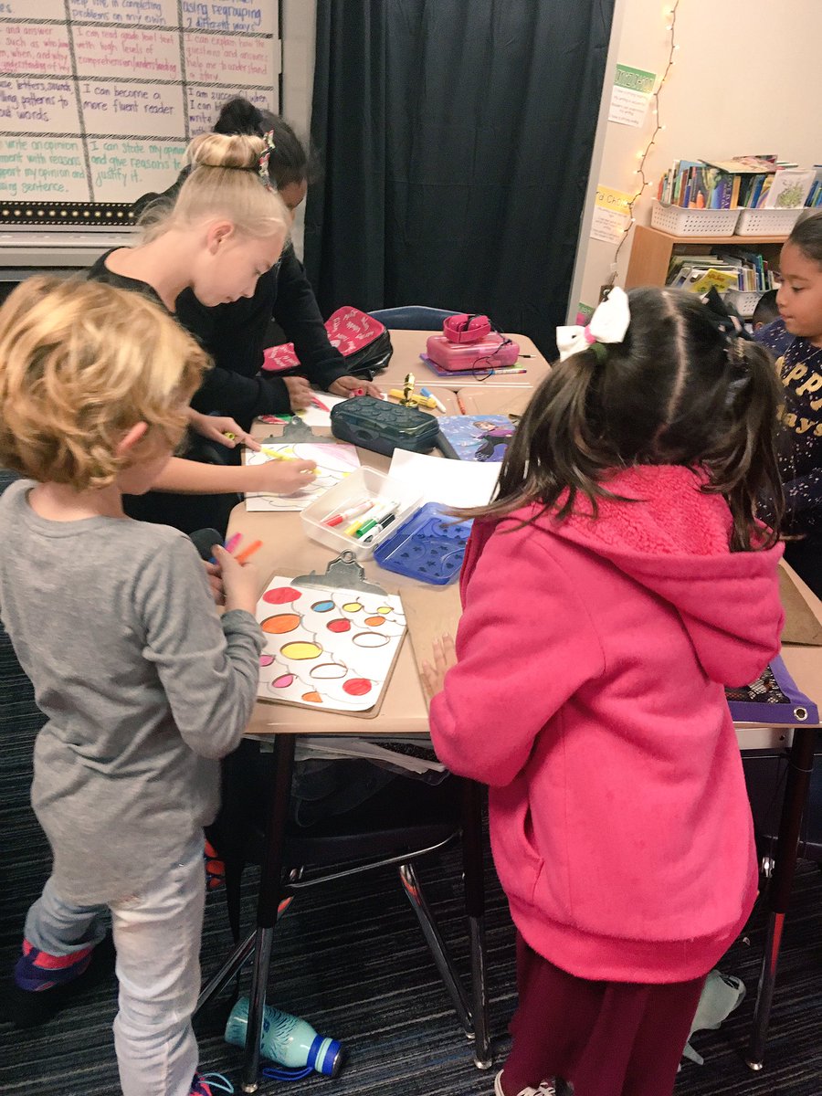 srivera444's tweet image. #rainydayrecess #stayedin #whatwedid #rockstars #rainart #prodigy #freckle #thatshowweroll #lovemyclass #boulderridgerocks