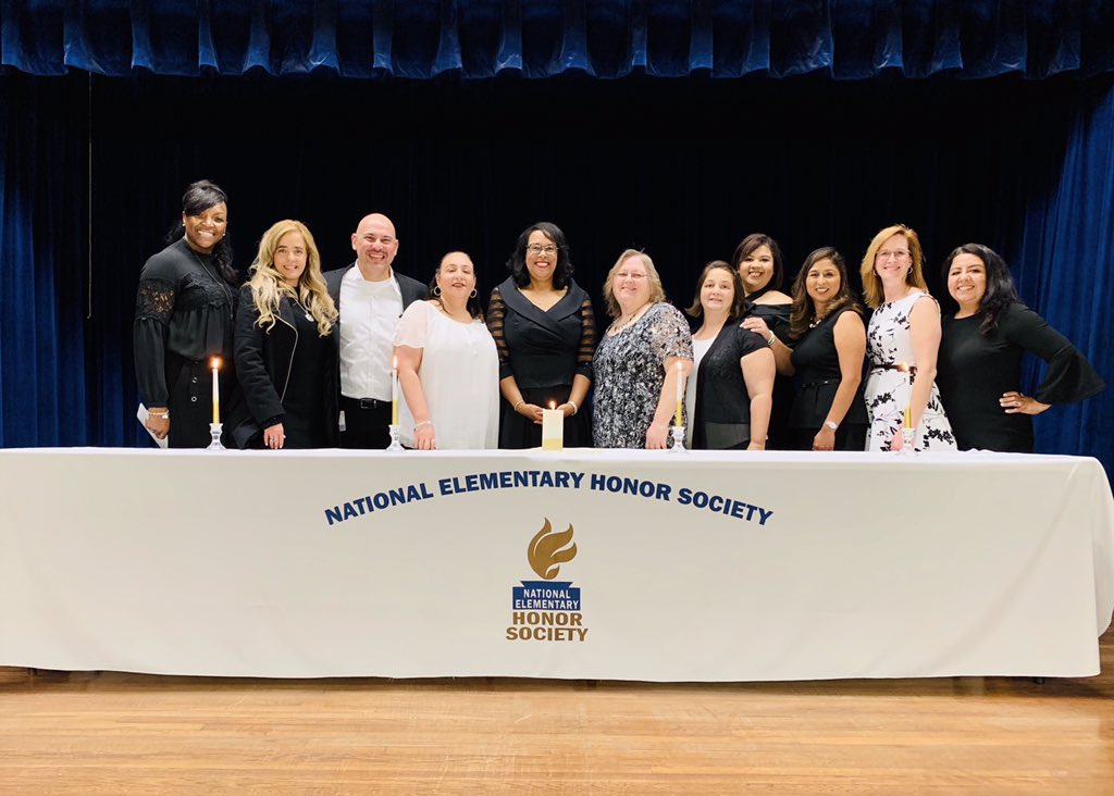 educatorsimpact's tweet image. Truly an outstanding National Elementary Honor Induction Ceremony. Congratulations to all the Scholars and to the @suttonbearsnehs for making it possible!! @SuttonES_HISD #SuttonRocks