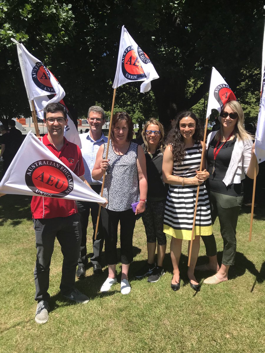 aeutasmania's tweet photo. We care, we educate and we stand “in union” with @ANMFTasmania demanding respect. #recruitretainrecognise #politas #TassieNeedsAPayRise https://t.co/SodMG0wKmh