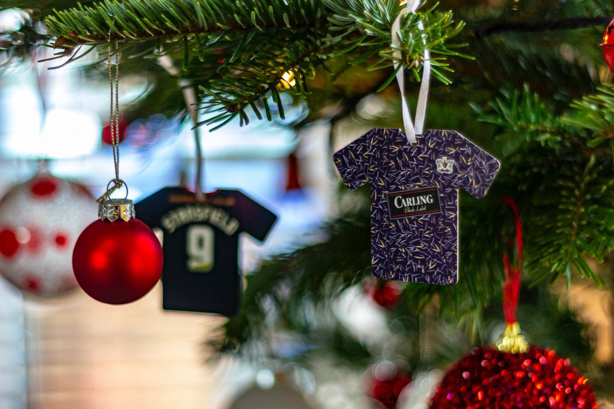 Roll up roll up! Retro kit decorations are flooding tees already, show your colours this Christmas via http://theterracestore.comΒ RETWEET for a chance to win one! #ecfc