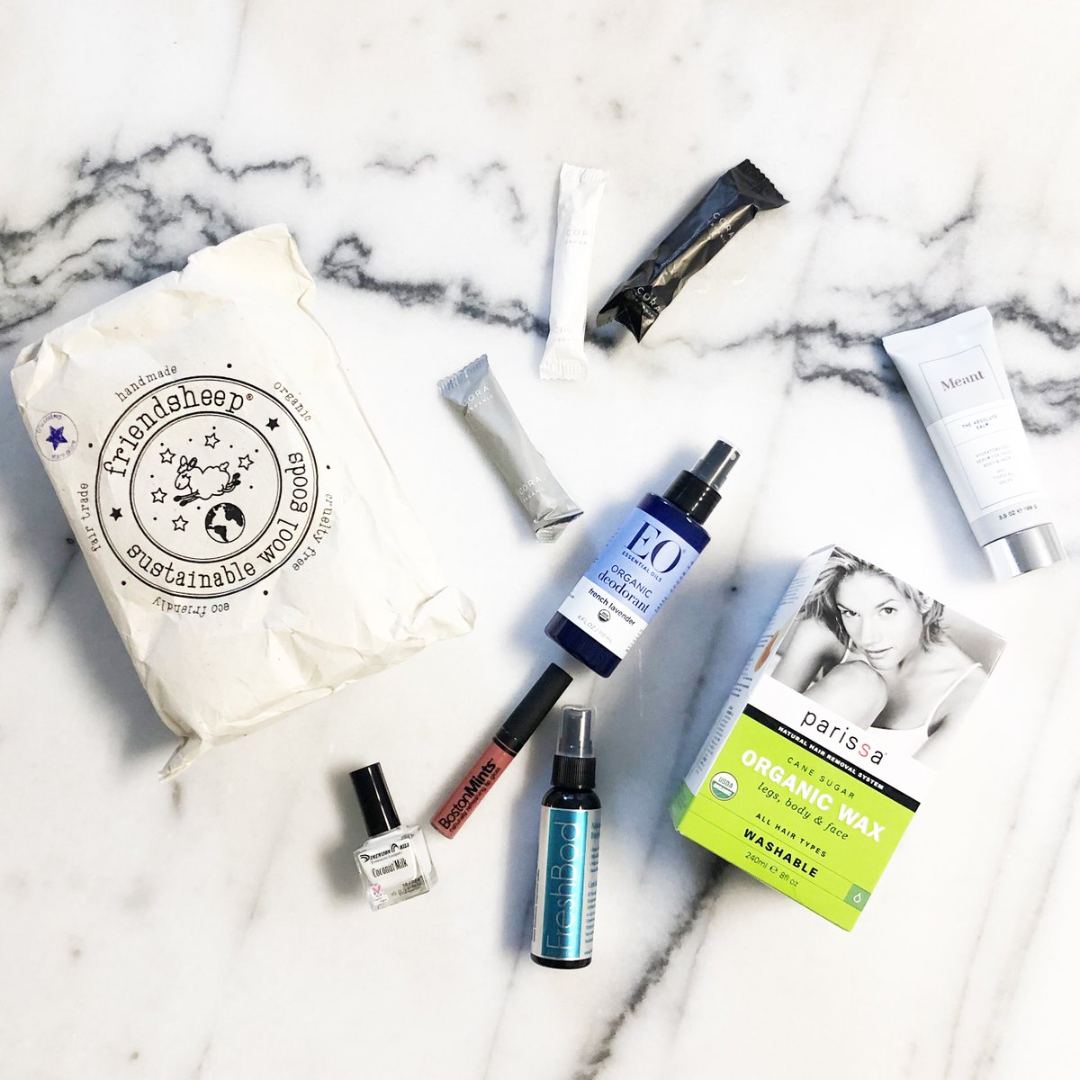 BehrmanPR's tweet image. We’re crushing over the 250+ #crueltyfree goodies available during @LeapingBunny’s amazing holiday promotion, and know exactly what we're getting our animal loving roommate. Search #shopthehop for 10 opportunities to win cruelty-free giveaways! bit.ly/2E0TDYZ