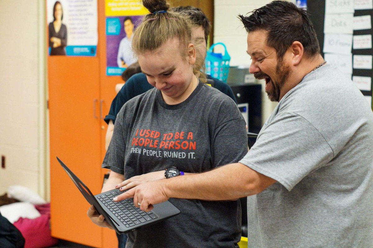AlleghenyIU's tweet image. The #hourofcode is underway for @AIUMonValley! From learning directional patterns to looping to coding the festivities for an afternoon dance party, computer science is in nearly every classroom across all ages @AIU_SpecEdDiv