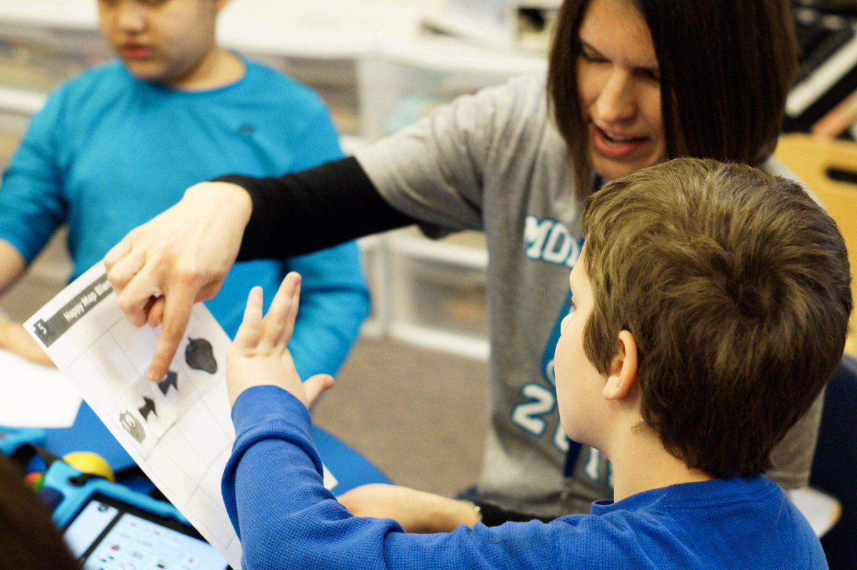 AlleghenyIU's tweet image. The #hourofcode is underway for @AIUMonValley! From learning directional patterns to looping to coding the festivities for an afternoon dance party, computer science is in nearly every classroom across all ages @AIU_SpecEdDiv
