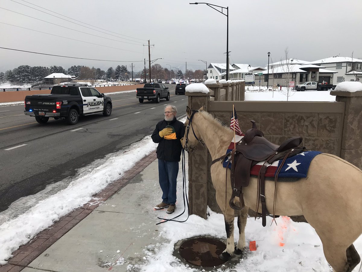Waited two hours in the cold to form an #honorguard with my neighbors &amp; horses for #southsaltlakecity #policeofficer who was buried today. We mourn with you, family and friends of #PoliceOfficer Romrell. We had a riderless horse for you. 💔🐴🇺🇸💔