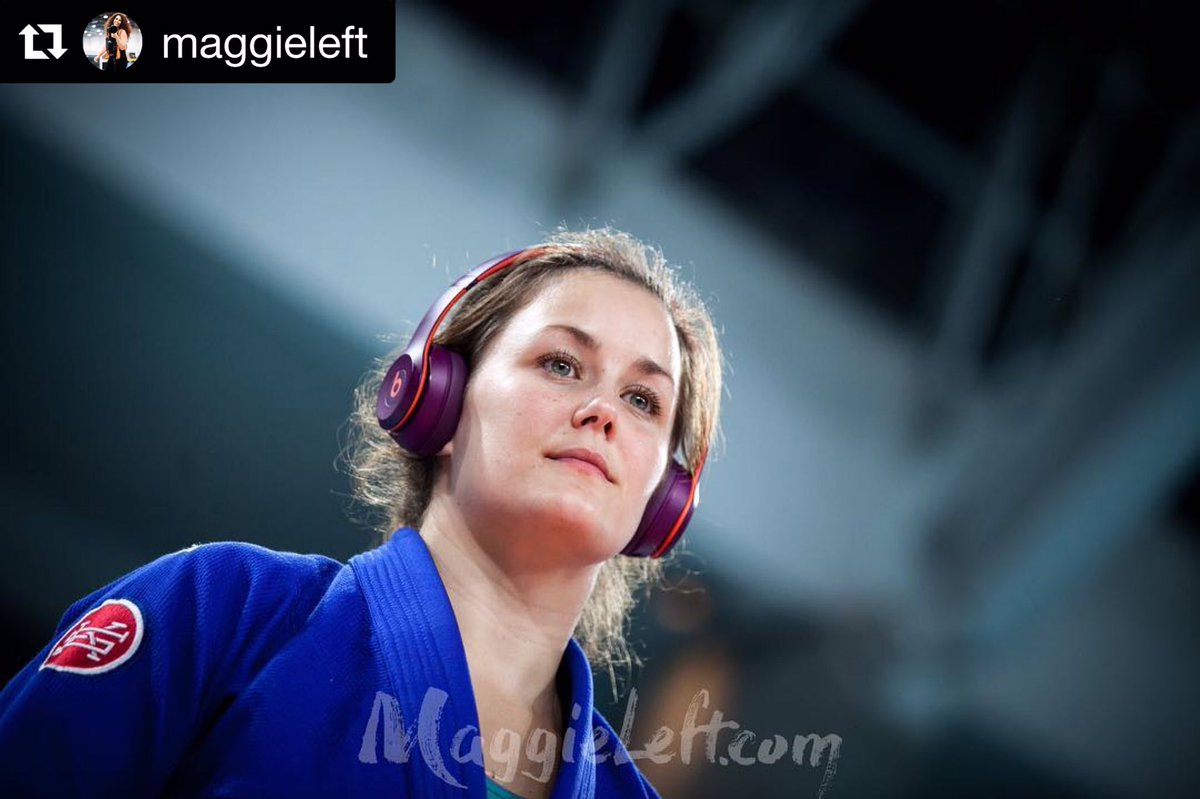 Samantha Cook tweet media