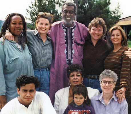 Kwame Ture visiting Marilyn Buck @ FCI Dublin in 1994. One of the few white ppl in the Black Liberation Army (BLA), Buck was sentenced to 80 years in prison for her work w/ the BLA, including the liberation of Assata Shakur in 1979