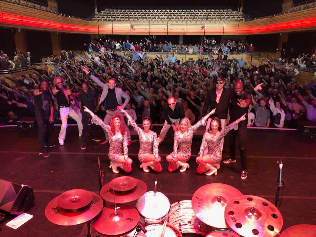 Thanks for a great night <a href="/Sage_Gateshead/">Sage Gateshead</a>, gorgeous crowd for <a href="/YouWinAgainShow/">You Win Again Show</a> #beegees #theatre #tour