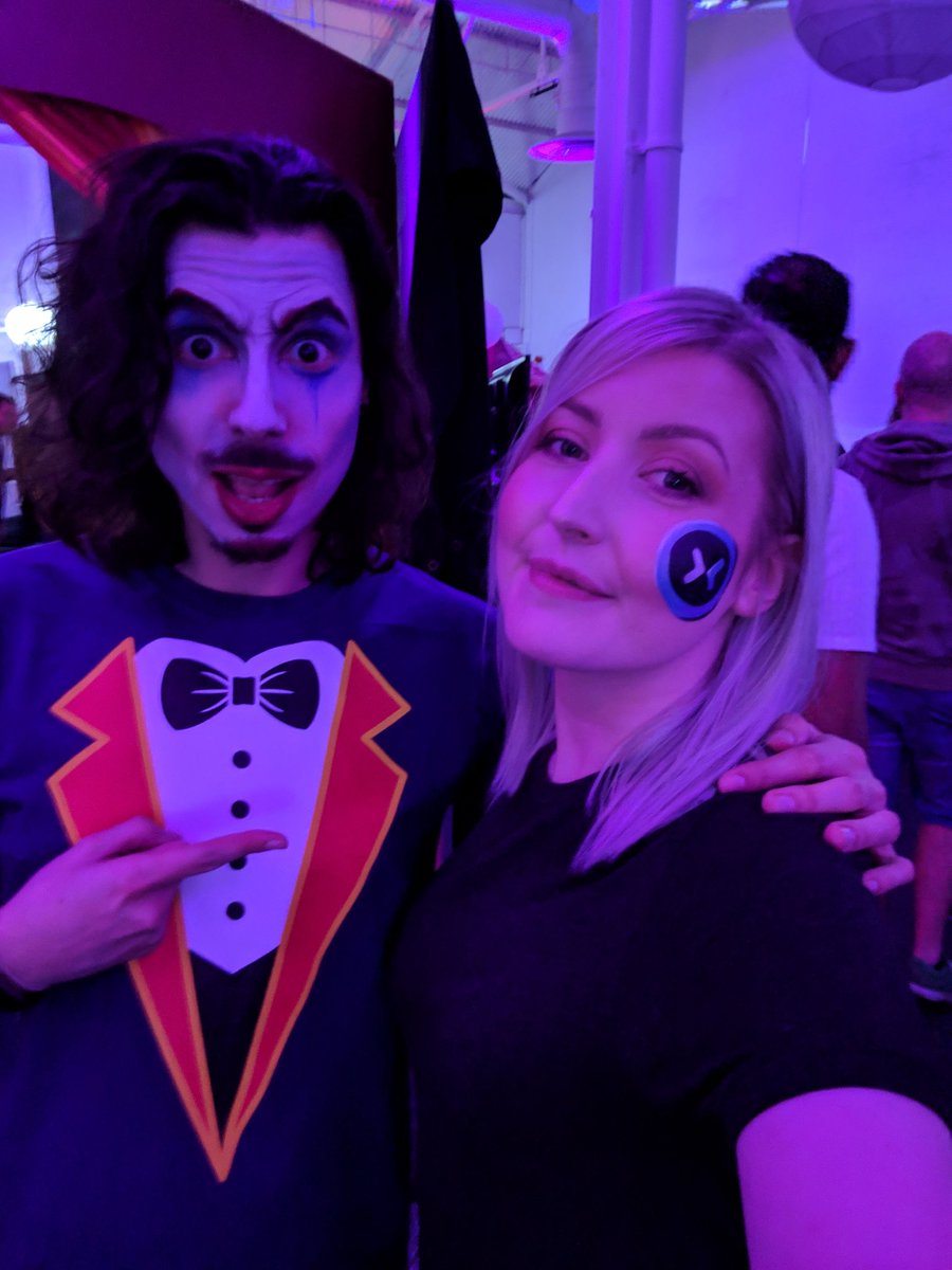 EternalStephHD's tweet photo. Was an absolute pleasure to finally meet @Xbox_P5yke at the @IMeetups
#PizzaSquad #xbox #microsoftmeetup @WatchMixer #mixer https://t.co/9phxIPCIIb