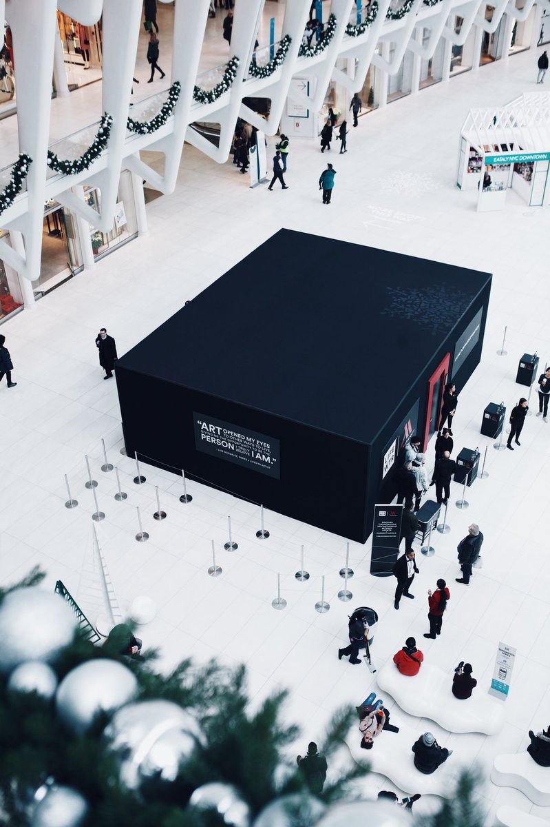 Marriott's tweet photo. Hello from NYC 👋🏽 We’re introducing our refreshing partnership with @LIFEWTR at #Oculus today with an exclusive #popup where you can create your own room with #AugmentedReality. #UnlockingInspiration #MarriottHotelsxLIFEWTR https://t.co/C45Q4xJ4EJ