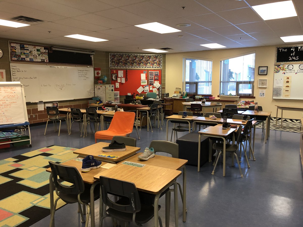 ASpelrem1's tweet photo. After having been on parental leave with my wonderful daughter (whom is almost a year old already!!), it feels great to be back in the classroom!
#learningrules #bestjobever https://t.co/gtbga1anur