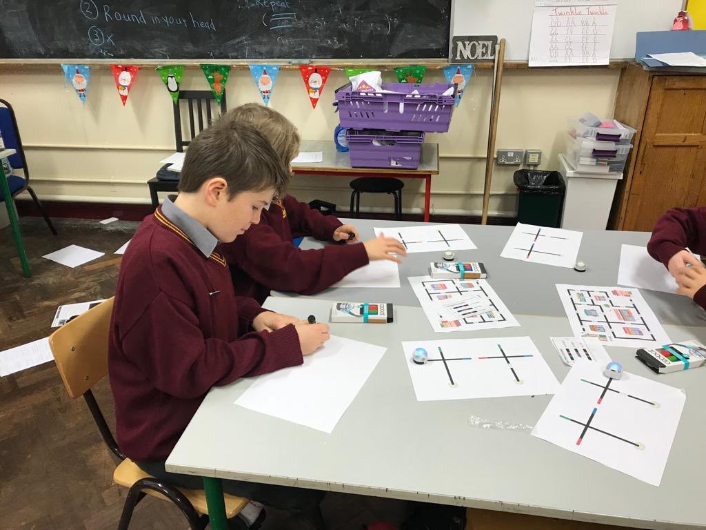 ChiarainCbs's tweet photo. #activelearning #learningthroughliving https://t.co/PDrO8AWvzz