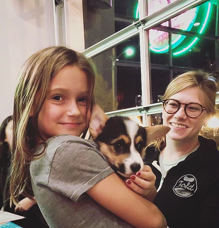 Nights are always better with PUPPIES and TACOS 🐶🌮
#puppylove #tacos