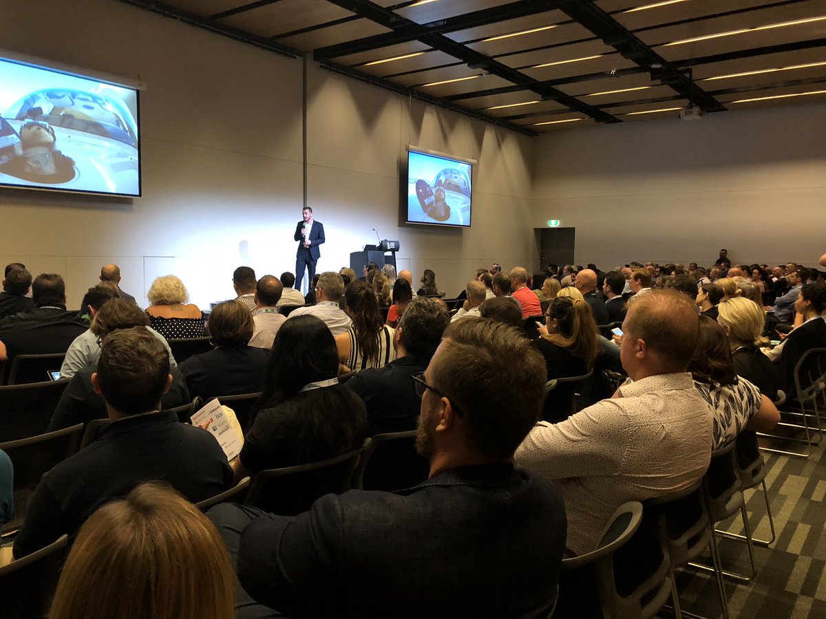 Kicking off the day with an amazing keynote with <a href="/LachieSmart2/">Lachie Smart</a> . What a turnout <a href="/DreamingBNE/">DownUnderDreamingBNE</a>!#DreamingBNE