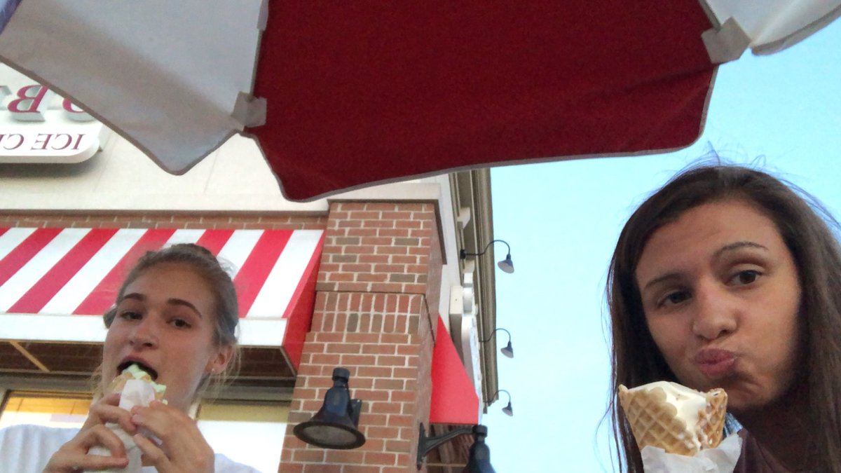 Happy bday jac 💞💞 hope you had an amazing day &amp; thanks for always making me laugh!! love you (almost as much as trey) ❤️ <a href="/jacquelinebud/">Jacqueline</a>