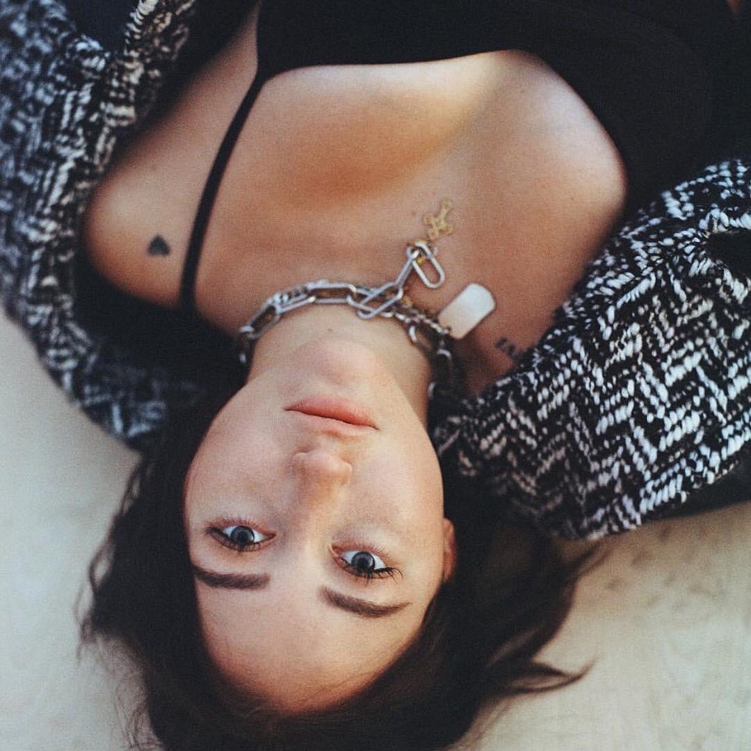 noahcyrus's tweet image. its not your fault that you make me crazy.