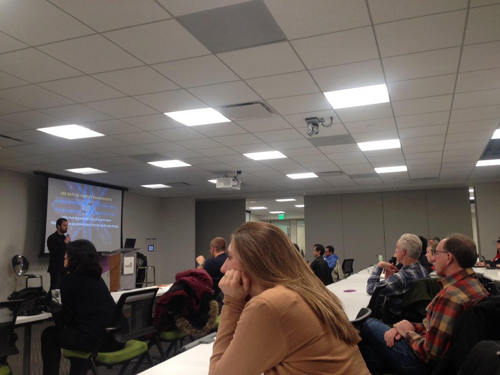 CernySophie's tweet image. Full house at @Wayfair  to learn on future of warehouses with   #clearpathrobotics -not tomorrow but today&apos;s reality #robots traffic @canadadotai @bostonai_meetup @CanCGBoston