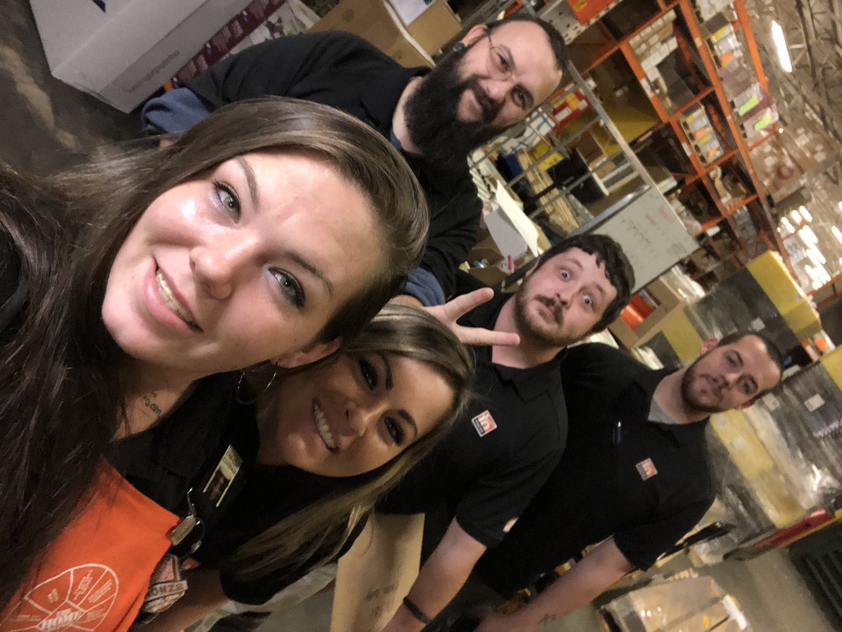 KatieHolmes6368's tweet photo. Back at it again with my lovely InFocus team. Their attention to detail and passion for safety makes me proud to be their leader! #whyiworksafe #thd6368 @WeidmanJess @gjasonwood23 @AyazGhany @cjordan78 https://t.co/4ttGDpge9Q