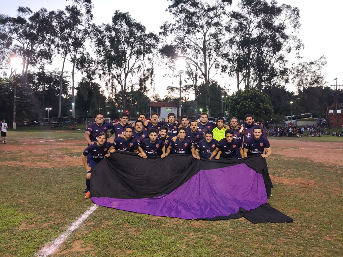 COF_FIUNA's tweet photo. Campeones de la #CopaDePlata 2018, el equipo de @Arcsenal_ 🙌🏻🥇🏆⚽ #NochedeCampeones #COF2018 https://t.co/ErIthFMCgG