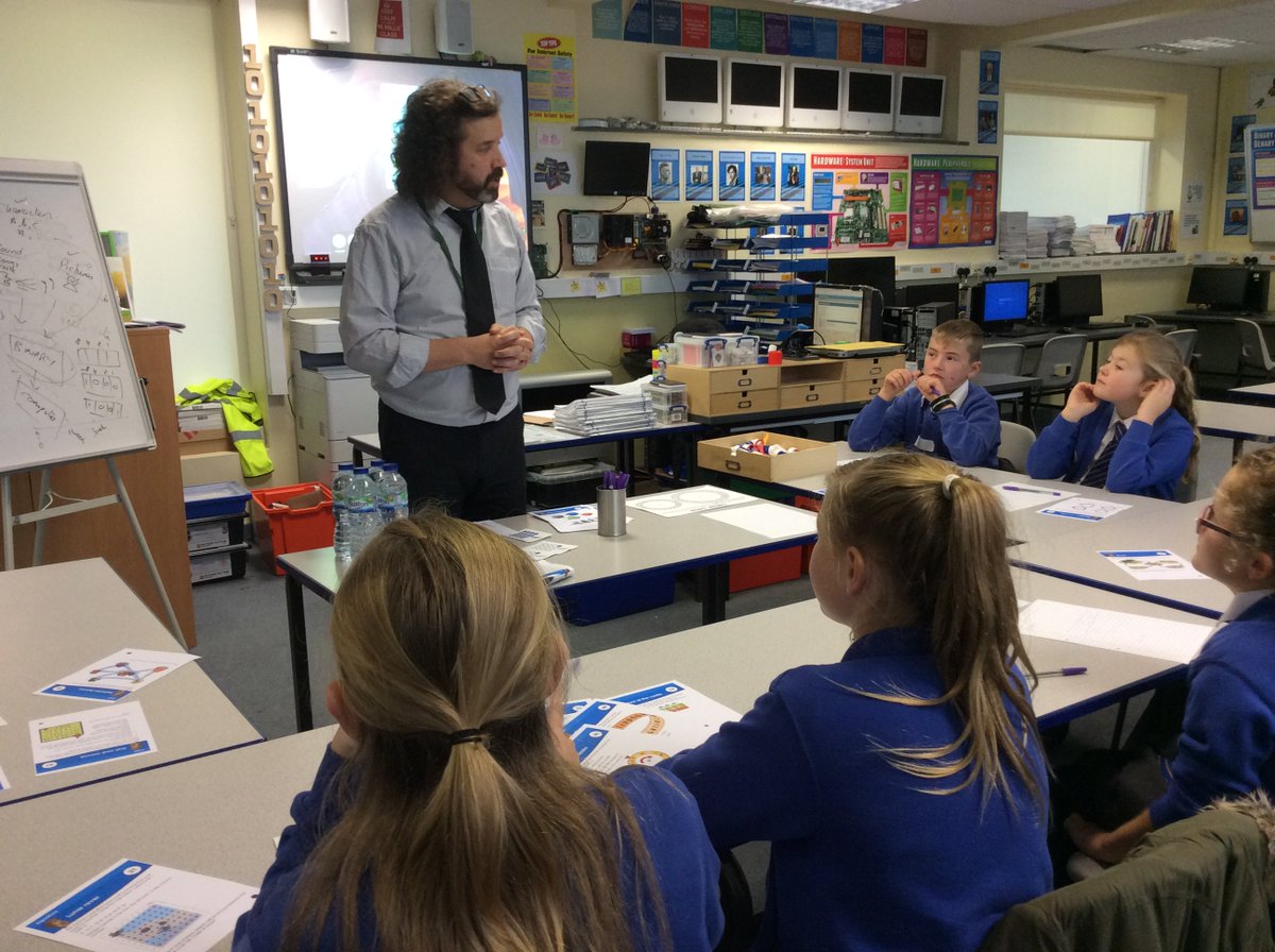 ebacomputing's tweet image. So many tweets I've not sent! On the 7th October, 12 wonderful pupils from @mossley_primary came to @eatonbank to do some 'unplugged' computer science and take part in the @bebrasuk Computational Thinking Challenge ... sorry it's taken so long to acknowledge it 😳