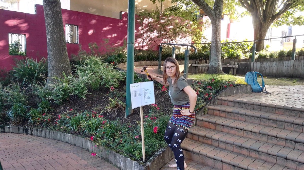 TheStoryIsInThe's tweet photo. The stories are up and IT'S HAMMER TIME! 

#staylit #literature #tronfringe #hamiltonnz #kirikiriroa https://t.co/NVDxbJDnJH