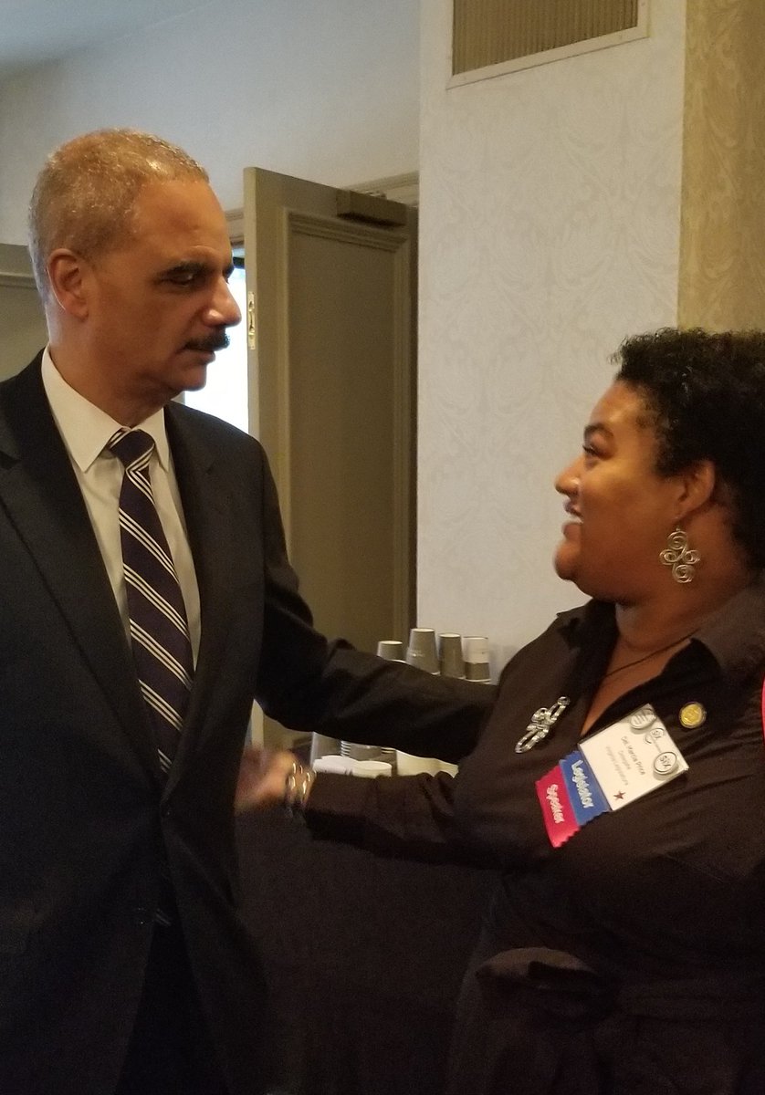 DelCiaPrice85's tweet photo. At the #sixconference I met Former US AG @EricHolder after his speech &amp; told him I represent VA’s 95th House District, one of the 11 unconstitutionally racially gerrymandered VA districts that he had mentioned. He encouraged me to keep fighting for #FairDistricts &amp; I plan to! https://t.co/0LvBVve501