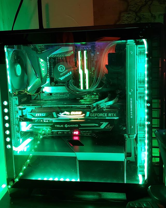 ATCGuardian's tweet photo. Time to test out the new build, first stream with it! Let's see if it can handle #StarCitizen better while streaming. Maybe even give #BattlefieldV a try later on to check out ray tracing! Come hang out!
https://t.co/TNNC47MC2u
#PlaguesGuild #BinxTV #Twitch https://t.co/mYlVbwUOss