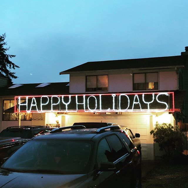 My parents get into it. Merry Christmas. Happy Holidays.
.
.
.
#parents #signs #merrychristmas #happyholidays #whidbey #oakharbor #therock #islandcounty #home #family #childhood #365 #pnw #winter #seasonsgtreetings #tistheseason #instaholiday #smile #cra… ift.tt/2BRM05u
