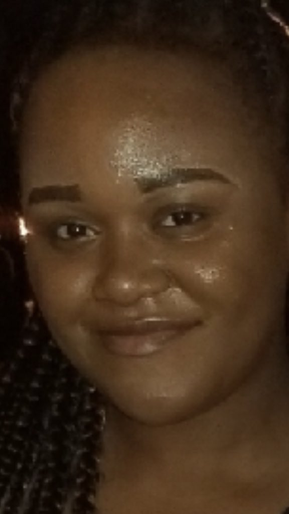 kaykaymid's tweet photo. Roast me bitch #DevinRoasts https://t.co/hB2Q3Ayvc4