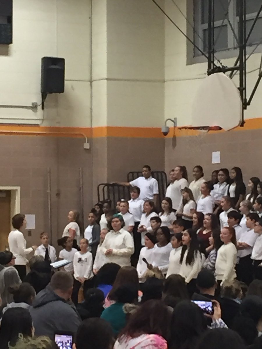 eevanosky tweet media