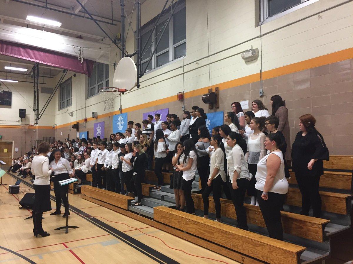 eevanosky tweet media