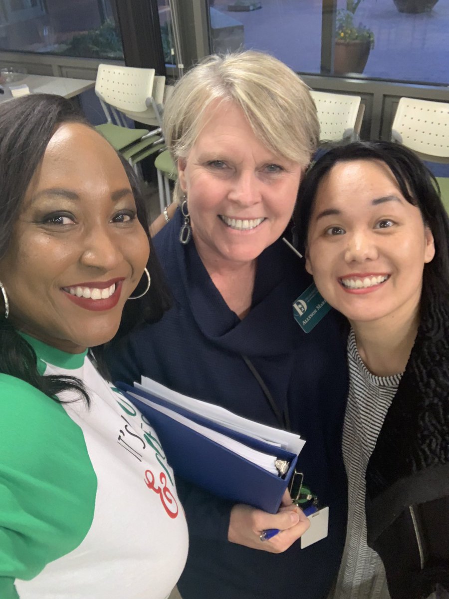 kyndra_johnson's tweet photo. This is what the @dallasarboretum Education Committee looks like...come join us! @GeekR10 @RISD_STEM4All #StrategicAlliances #PowerfulPartnerships #K6Focus #STEMConnects https://t.co/czX8eGYLwO