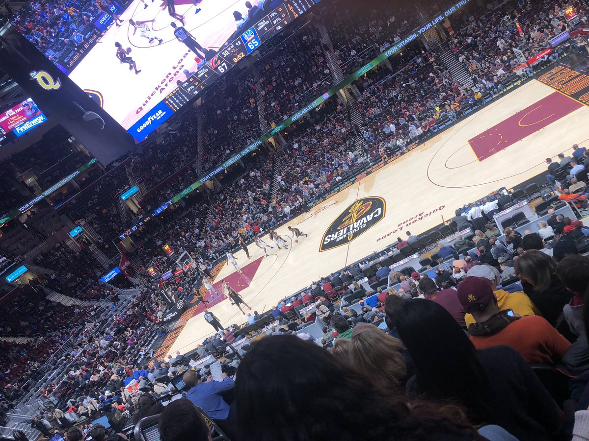 dunyajay's tweet photo. LETS GO CAVS!!!! #betheflight #cavsWGunited @TheQArena https://t.co/AIzh3wyBBm