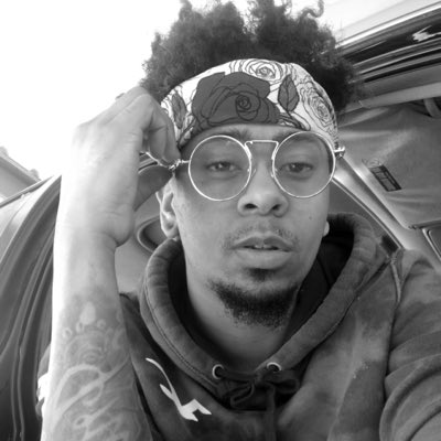 Hollywood.Smoove tweet media