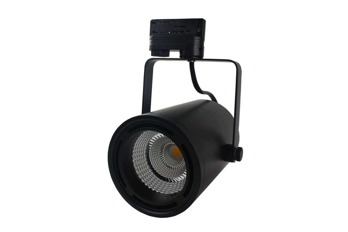 RicoLIu3's tweet image. Louis Geer is a retail lighting manufacturer focus on Europe market, our factory covers  20,000 square meters. We have a professional engineer dept., can meet all custom-made requirements from our clients. we are seeking for good potential partner in a long run.