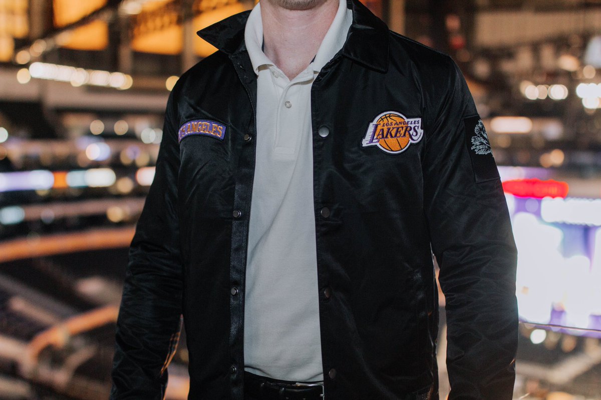 lakers coach jacket