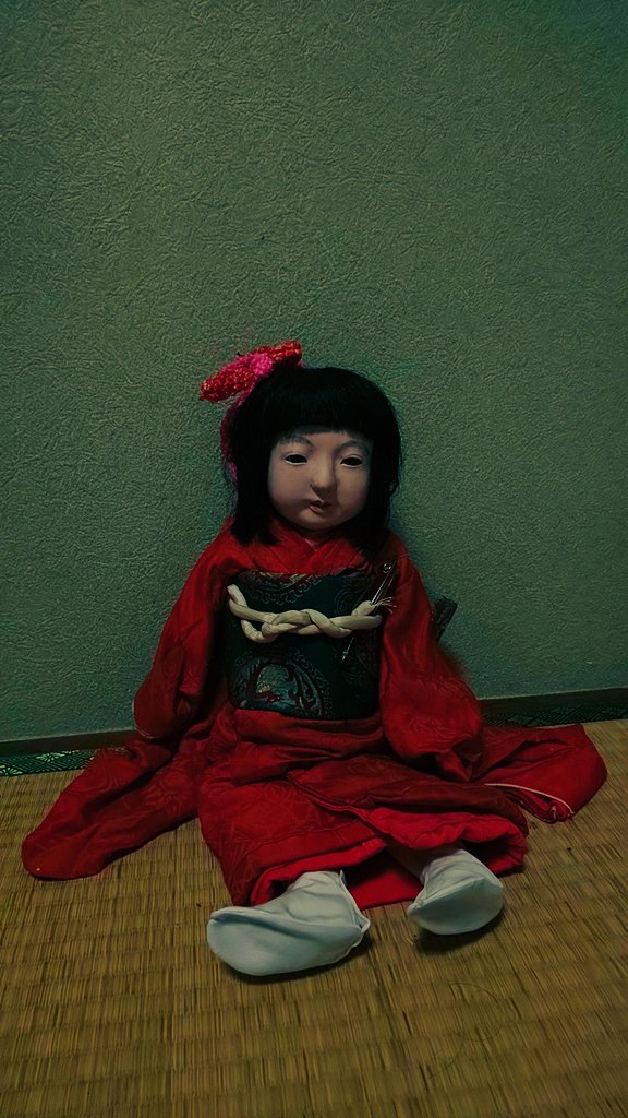 お待たせ！京都の例の人形店で格安で買った曰く付き(?)の市松人形