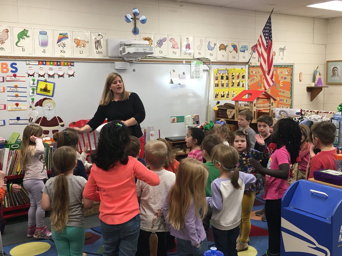 SCCatholicSuper's tweet photo. Enjoyed my visit to Holy Cross today!  Preschool at St. Mike’s practicing for Christmas program, and students in Mrs. Bogg’s class at Blessed Sacrament. https://t.co/FEE7METiPz