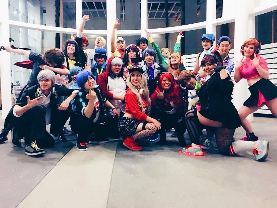 In honor of Persona 3: Dancing Moon Night and Persona 5: Dancing Star Night releasing this week, here's a big group photo of our Persona Dancing cosplay group from earlier this year!

#personacosplay #P3D #P5D #ペルソナ #コスプレ