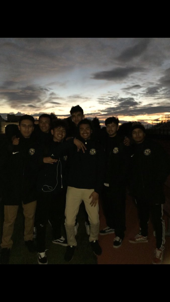 swaggymoi2's tweet image. #teamlightskin 💉💯