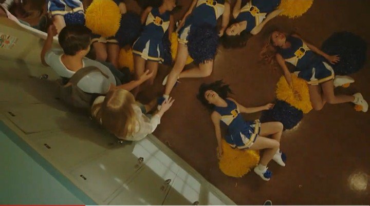 MelandySan's tweet image. A minha Toni não caralhooooo 
Vtnc
Se acontecer alguma coisa com meu anjo eu não respondo por mim 

#Riverdale