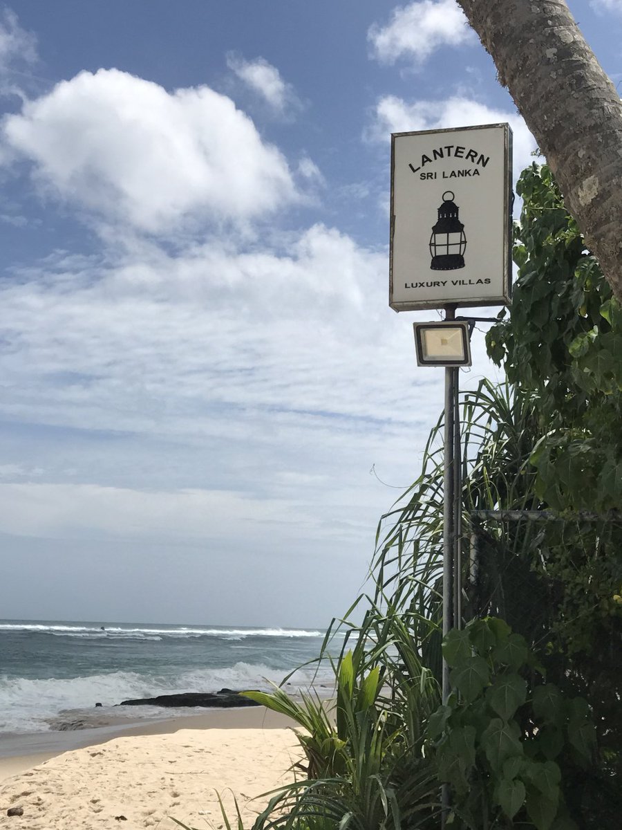 Ubuntu by Lantern, Mirissa Sri Lanka- Paradise on Earth! fatfoodiesworld.wordpress.com/2018/12/06/ubu…