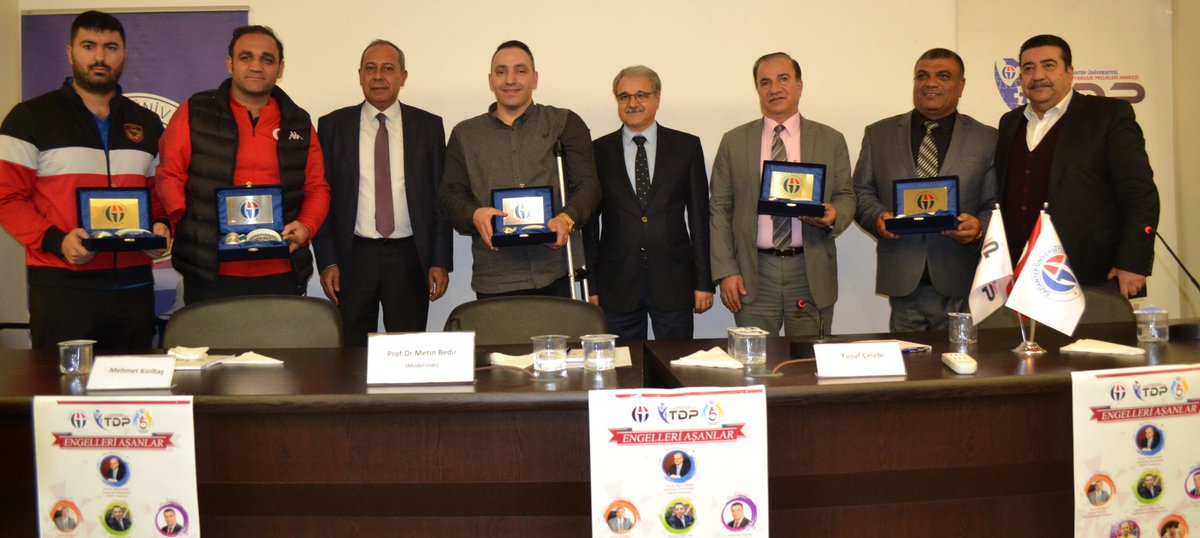 GAÜN Haber Merkezi:
ENGELLERİ AŞANLAR GAÜN ÖĞRENCİLERİYLE BİR ARAYA GELDİ
habermerkezi.gantep.edu.tr/?p=50063