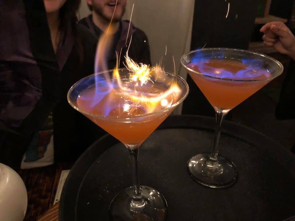 We made potions at @thecauldronpub ! So much fun!
#TheCauldronLondon