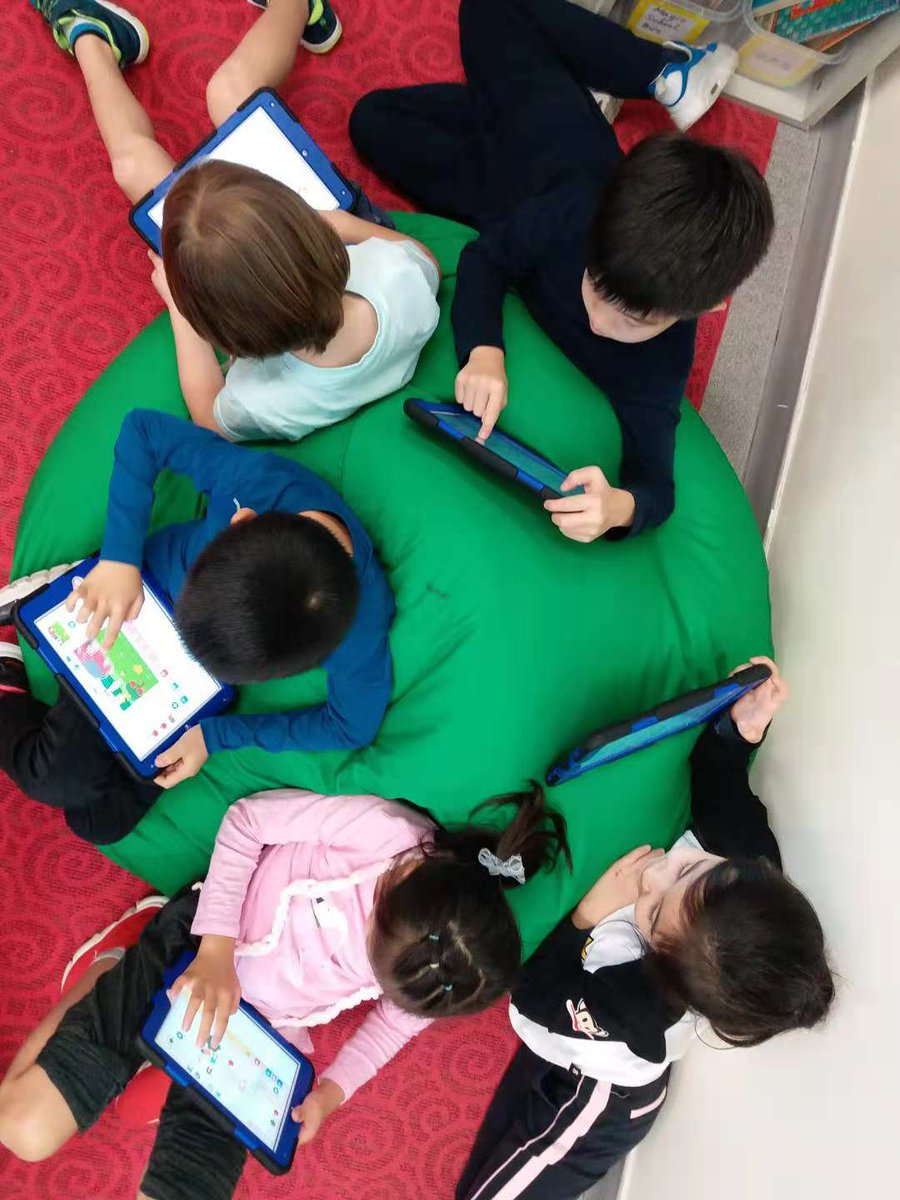 ColinDonelle's tweet photo. Today for #HourOfCode my students integrated coding into their U of I to show how food changes. By using #beetbot and #scratchjr they were able to tell the story from "How to Make An Apple Pie ... " of collecting ingredients from all around the world #CSEdWeek #firstgrade #aisgz https://t.co/fkFeL4HbwP