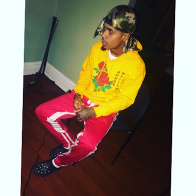 DayeDayeGang's tweet photo. #NewProfilePic https://t.co/Awk3CICDtF