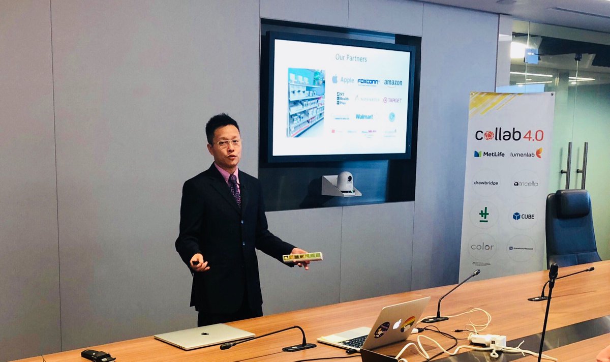 lumenlabsg's tweet photo. @TricellaPillbox, one of #collabJP #finalists, addresses the drug adherence problem with its wireless #smartPillbox. Find out more https://t.co/n72eNBsaY0 #LumenLabSG #OpenInnovation #Insurtech #Fintech #Startups @MetLife https://t.co/cUdgr48R33