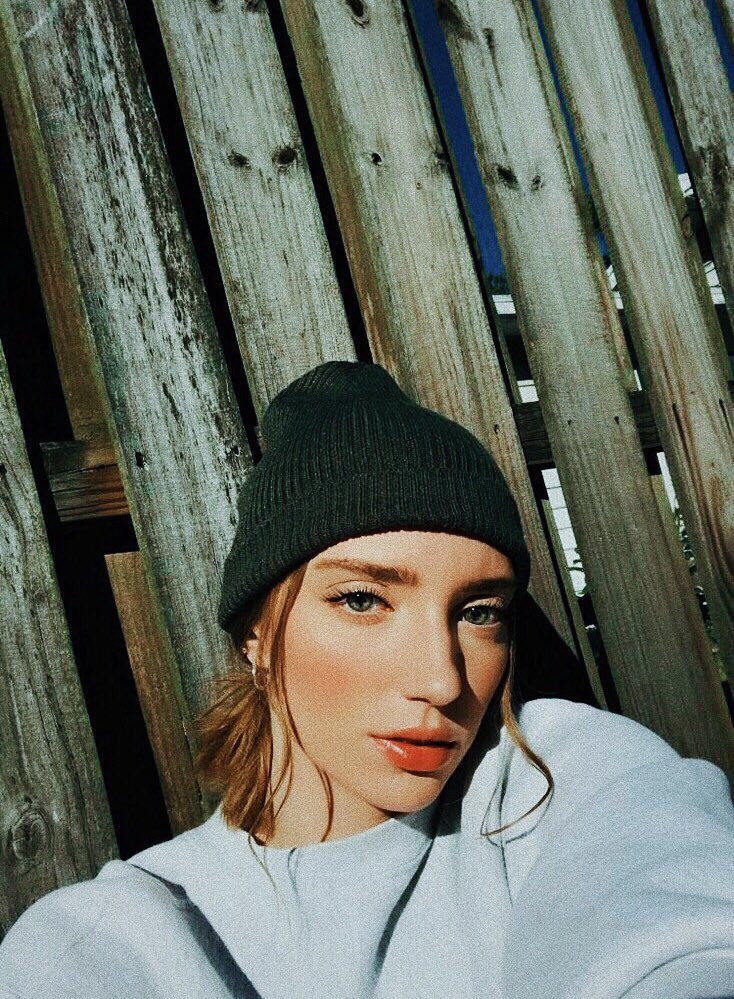 JordanLyn0516's tweet photo. beanie szn https://t.co/AGJcsvJSGt