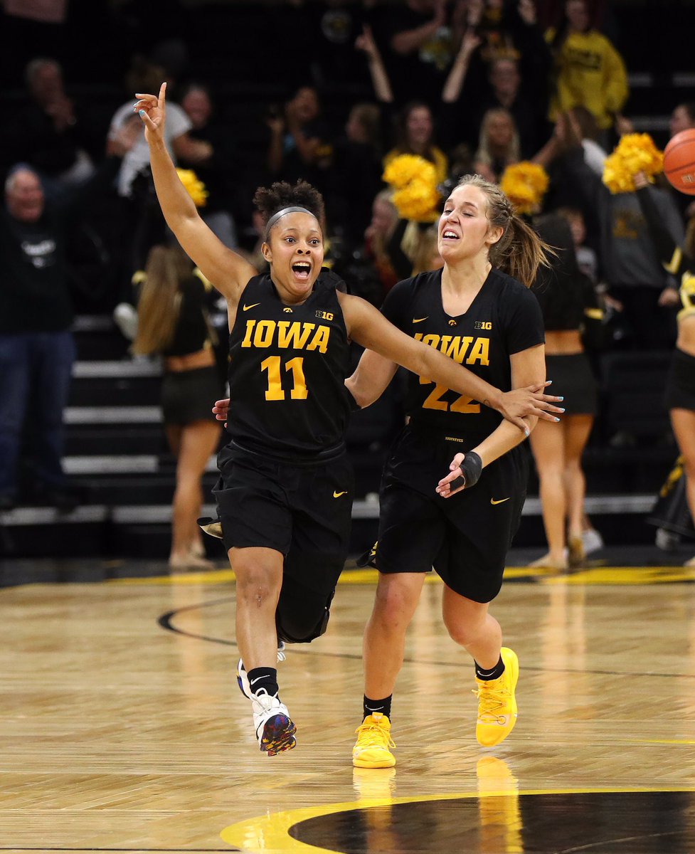 IowaWBB's tweet photo. B1G time players make B1G time plays. 

CC: @_1LilT | #Hawkeyes #FightForIowa #IowaCornCyHawkSeries https://t.co/9UcnYR4hwA