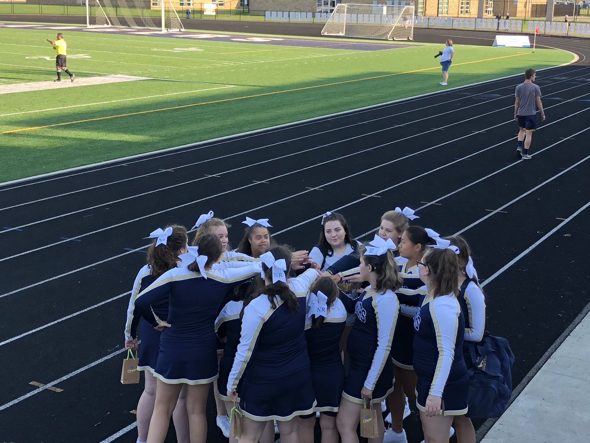 NRHSsparkle's tweet image. Teamwork makes the dream work! Catch us at basketball games for our winter season! 💙💛 #sparkleeffect