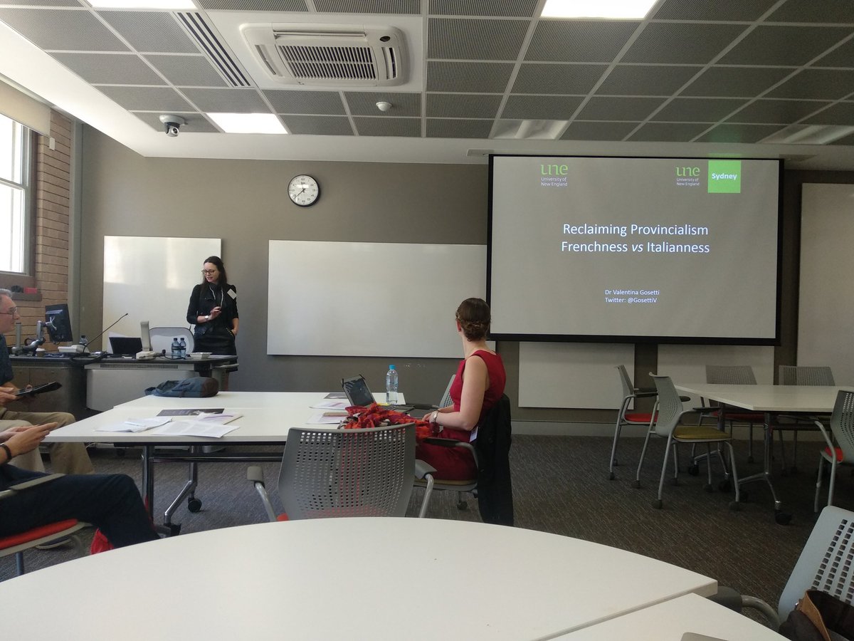 le_ningnangnong's tweet photo. "Reclaiming Provincialism": Valentina Gosetti at #ASFS2018. #UNEFrench @GosettiV @AuFrenchStudies https://t.co/SVP1wKFCE7